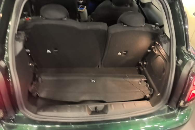 Used MINI 2016 1.5T COOPER Trunk