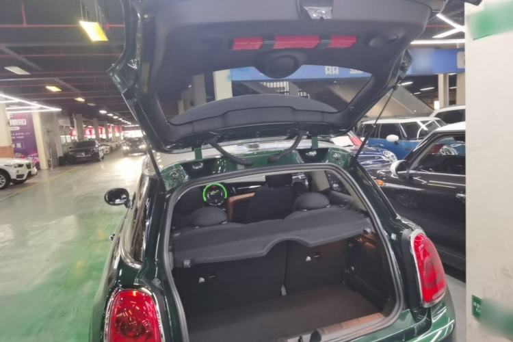 Used MINI 2016 1.5T COOPER SEVEN Trunk