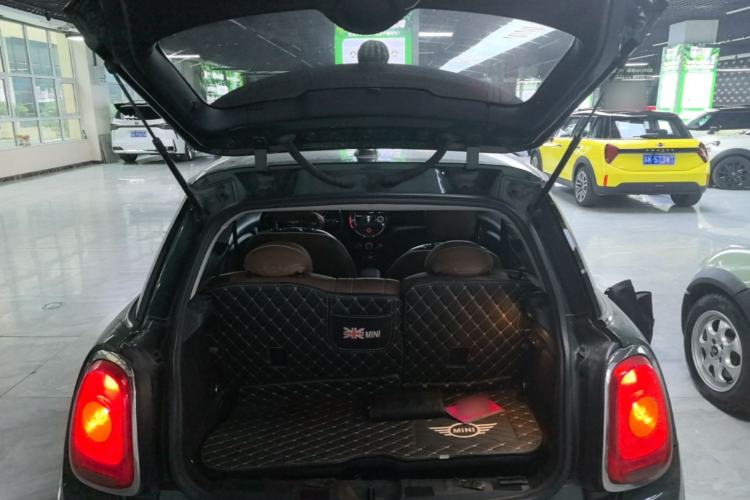 Used MINI 2016 1.2T ONE Pioneer Edition Trunk