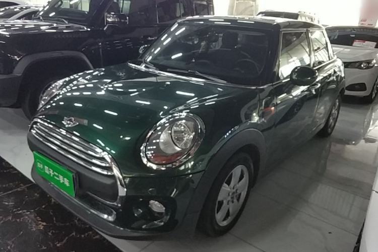 Used MINI 2016 1.2T ONE Five-Door Edition Guazi used car, China used car export, Used car for sale, Used MINI cars, Cheapest cars for sale