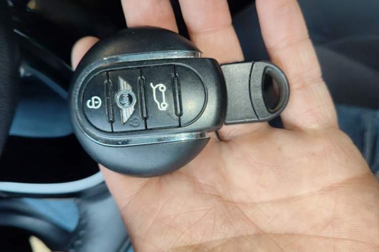 Used MINI 2016 1.2T ONE Pioneer Edition Vehicle Key