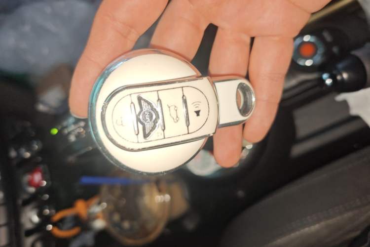 Used MINI 2016 1.5T COOPER Vehicle Key