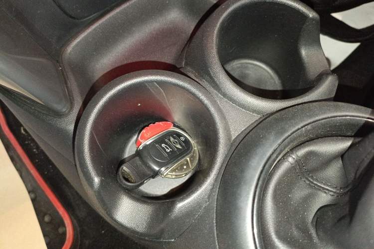 Used MINI 2016 1.5T COOPER Vehicle Key