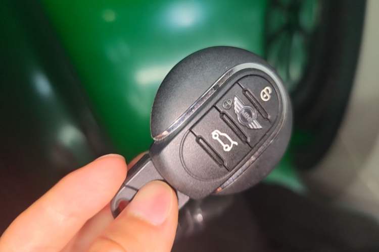 Used MINI 2016 1.5T COOPER Vehicle Key