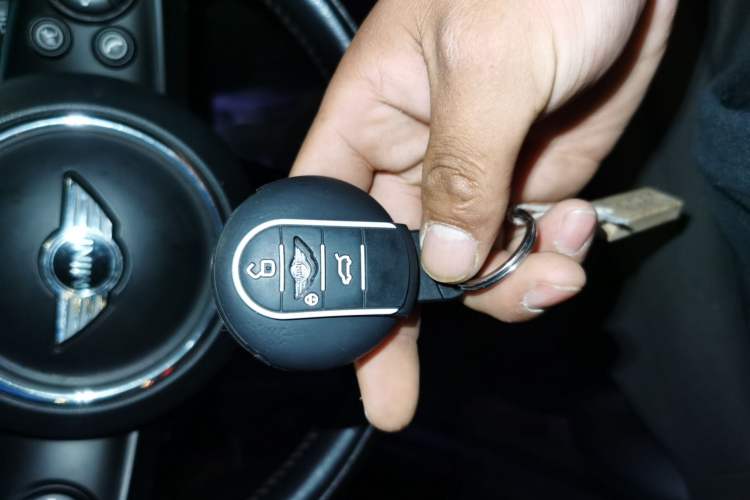 Used MINI 2016 1.5T COOPER Vehicle Key