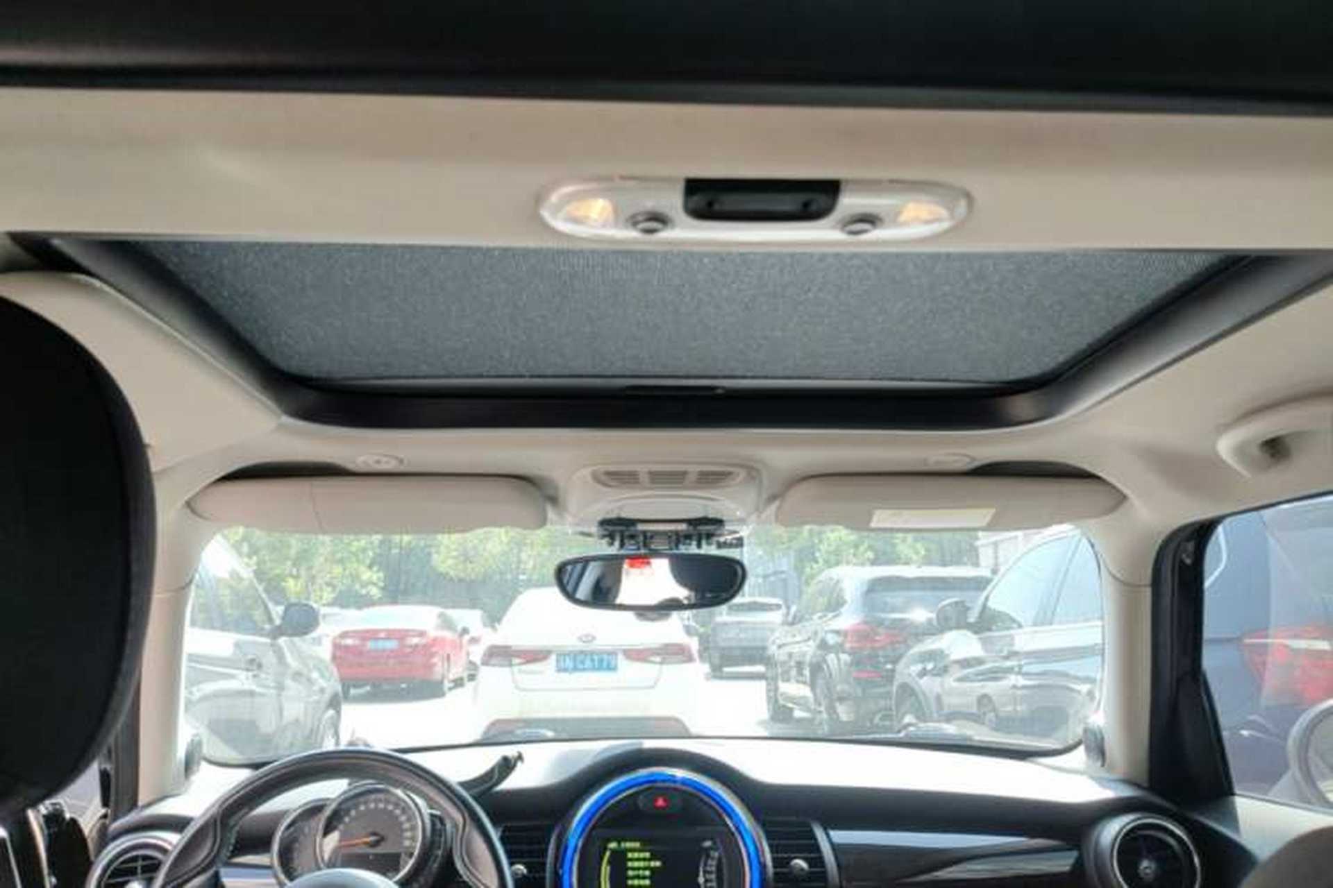 Used MINI 2016 1.5T COOPER SEVEN Five-Door Edition Headliner