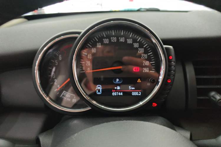 Used MINI 2016 1.2T ONE Instrument Cluster