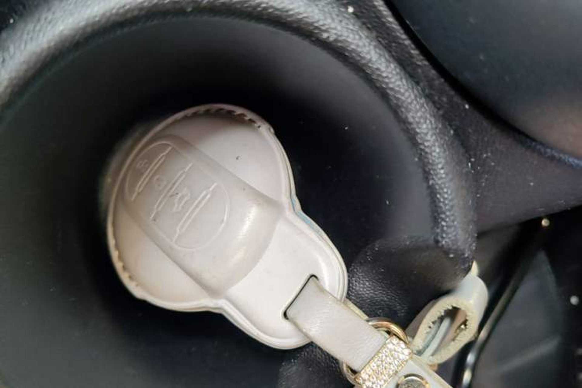 Used MINI 2016 1.5T COOPER SEVEN Five-Door Edition Interior 1