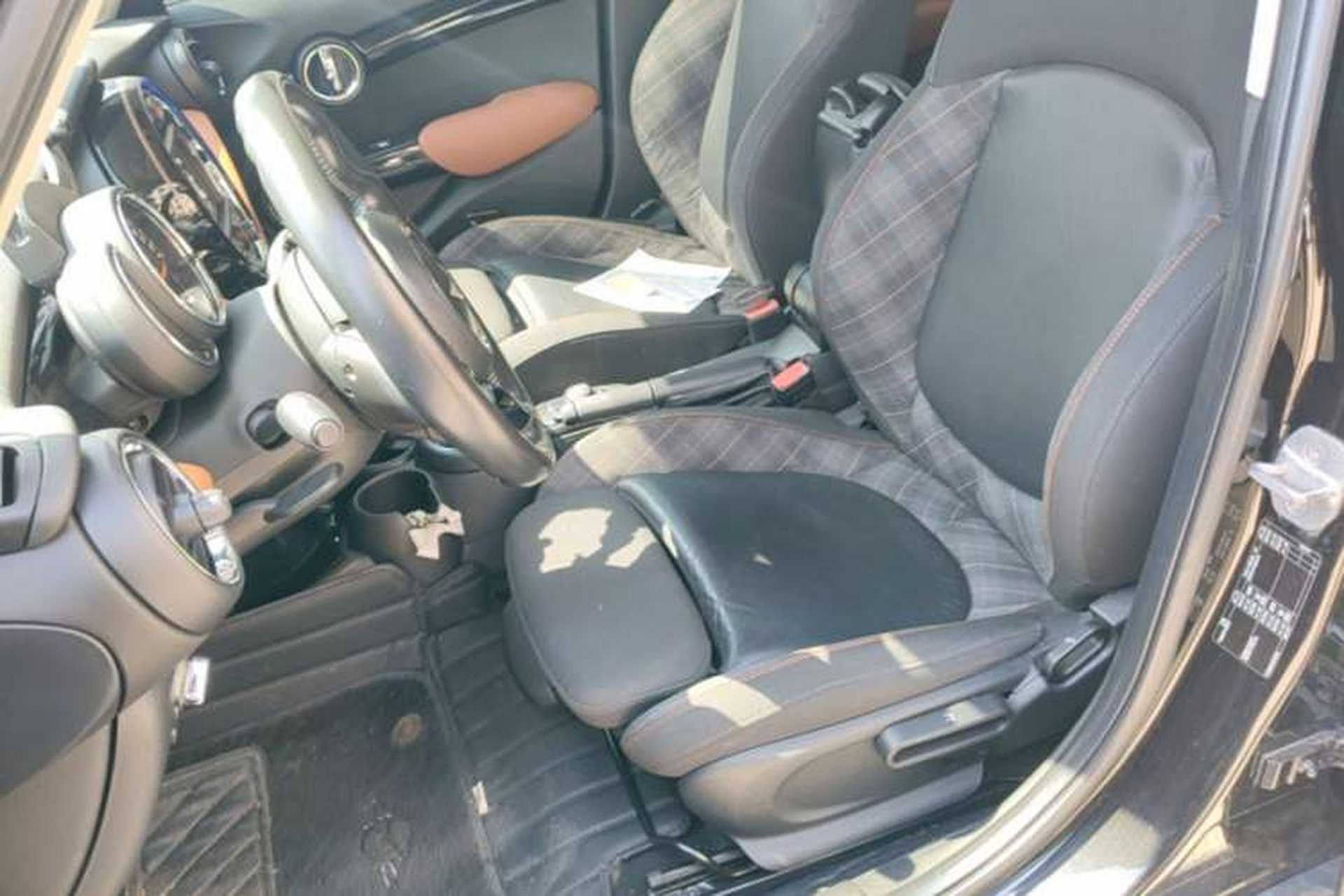 Used MINI 2016 1.5T COOPER SEVEN Five-Door Edition Left Front Seat
