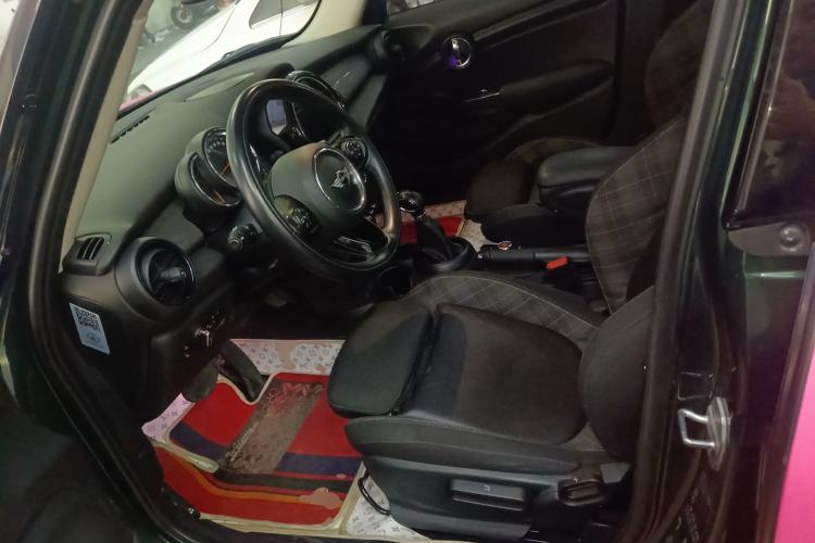 Used MINI 2016 1.5T COOPER Five-Door Edition Left Front Seat
