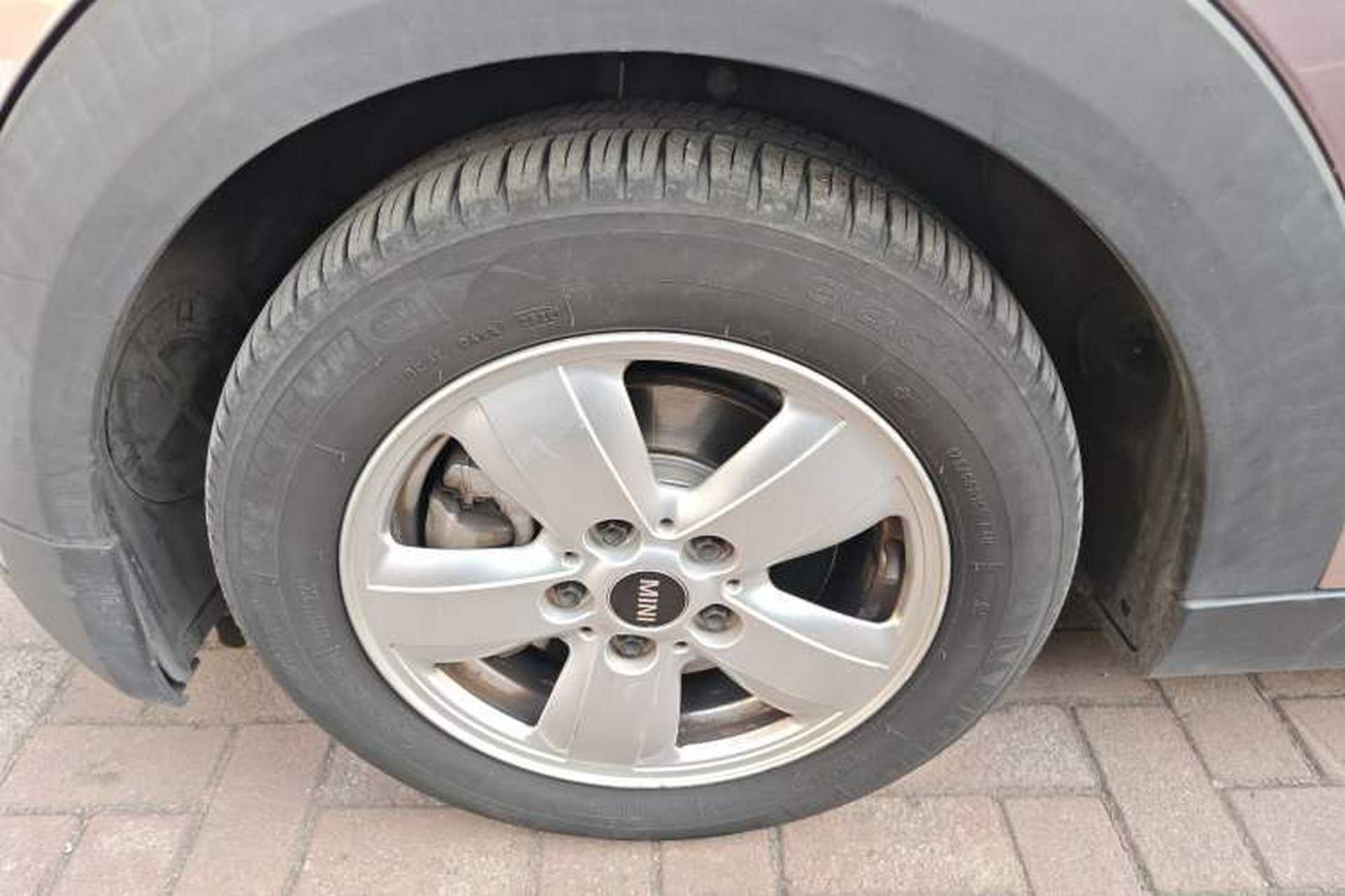 Used MINI 2016 1.2T ONE Five-Door Edition Left Front Wheel Hub