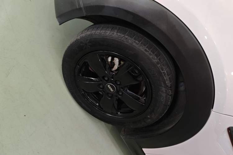 Used MINI 2016 1.2T ONE Left Front Wheel Hub