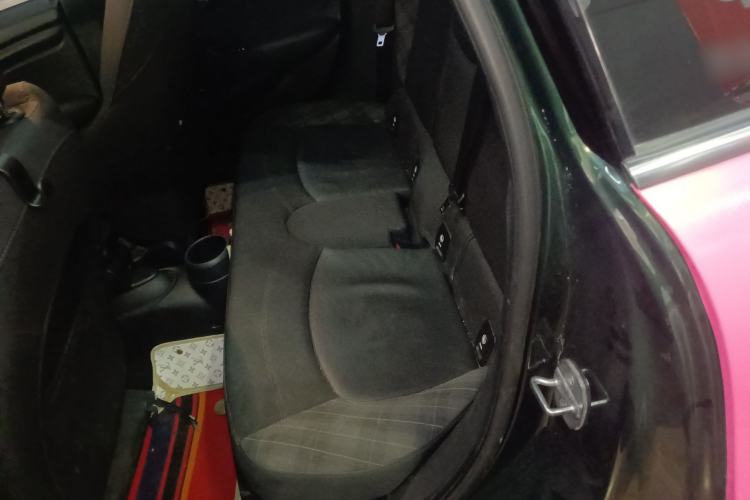 Used MINI 2016 1.5T COOPER Five-Door Edition Left Rear Seat