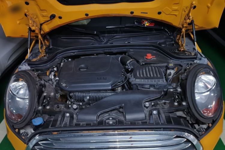 Used MINI 2016 1.5T COOPER Engine Bay