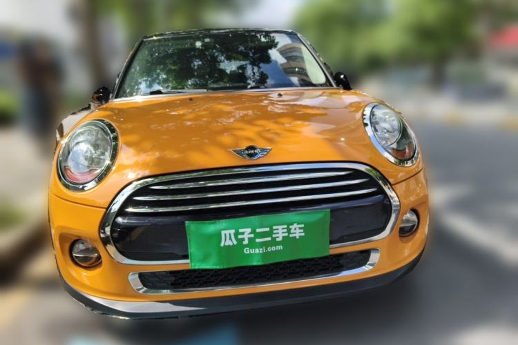 Used MINI 2016 1.5T COOPER Pioneer Edition Five-Door Model Front