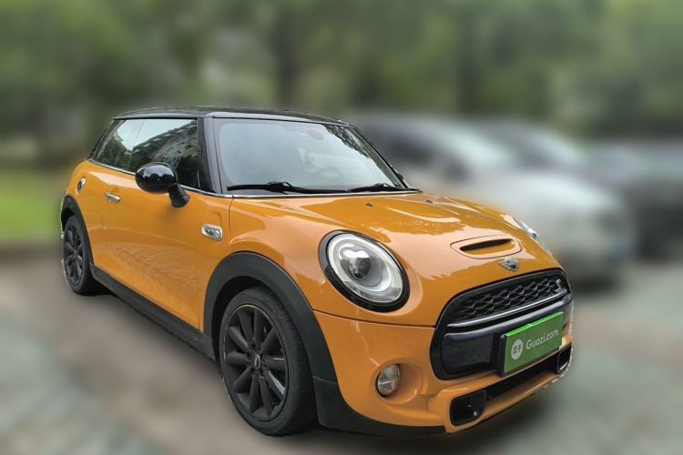 Used MINI 2016 2.0T COOPER S Front Right 45 Deg
