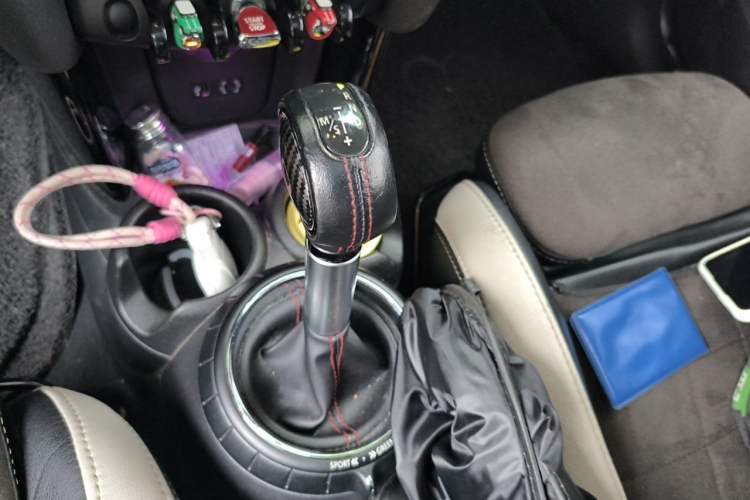 Used MINI 2016 2.0T COOPER S Gear Lever