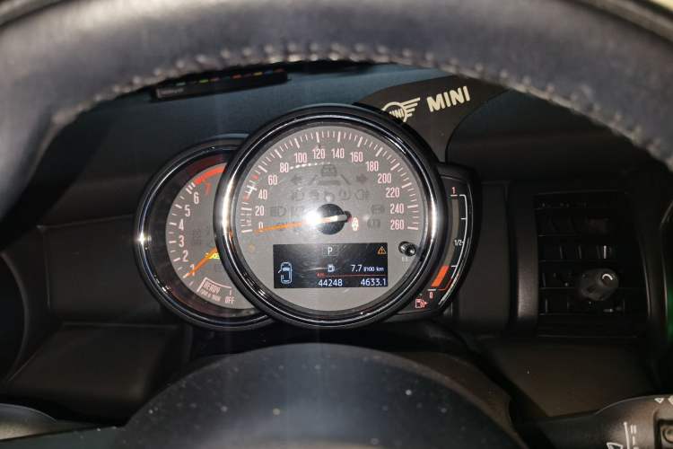 Used MINI 2016 1.5T COOPER Instrument Cluster