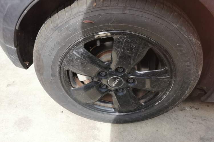 Used MINI 2016 1.2T ONE Right Rear Wheel Hub