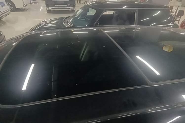 Used MINI 2016 1.2T ONE Pioneer Edition Five-Door Version Roof