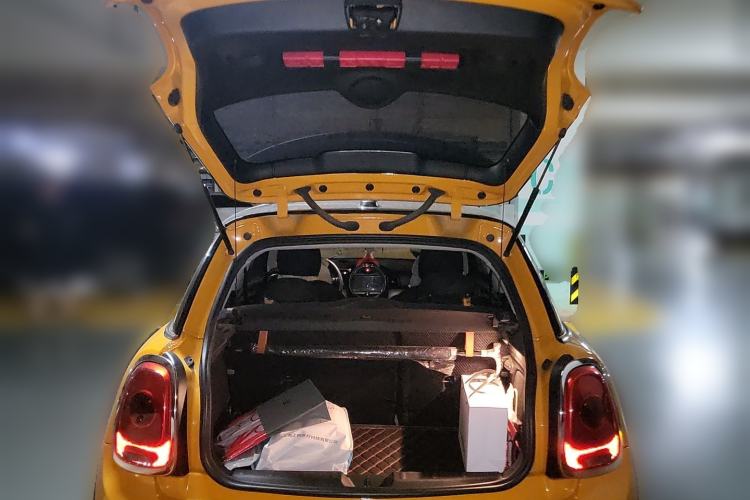 Used MINI 2016 1.2T ONE Pioneer Edition Trunk