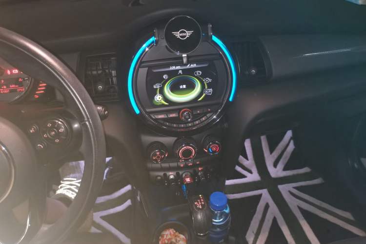 Used MINI 2016 1.5T COOPER Audio And AC Panel