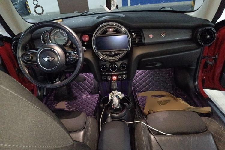 Used MINI 2016 1.5T COOPER Avant-Garde Center Console