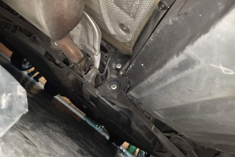 Used MINI 2016 1.5T COOPER Five-Door Edition Chassis Rear