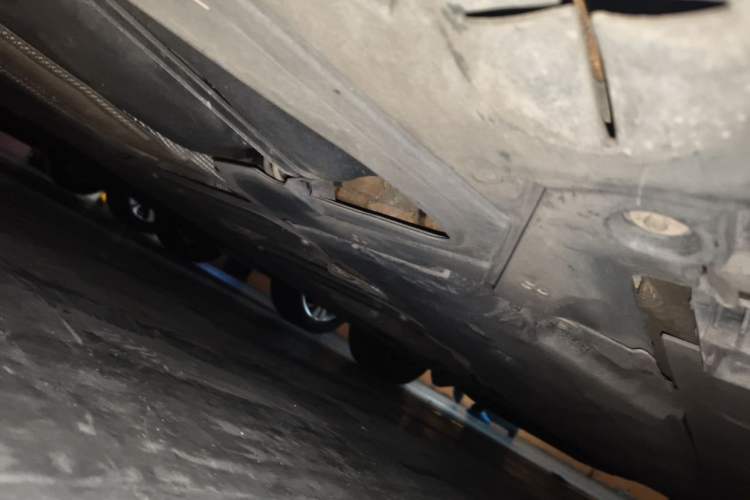 Used MINI 2016 1.5T COOPER Five-Door Edition Chassis Rear Right
