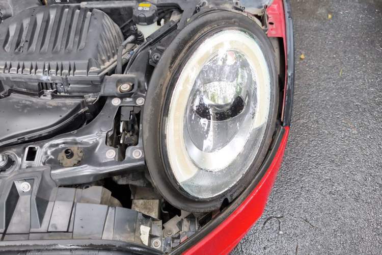 Used MINI 2016 1.5T COOPER Performance Edition Engine Bay Left