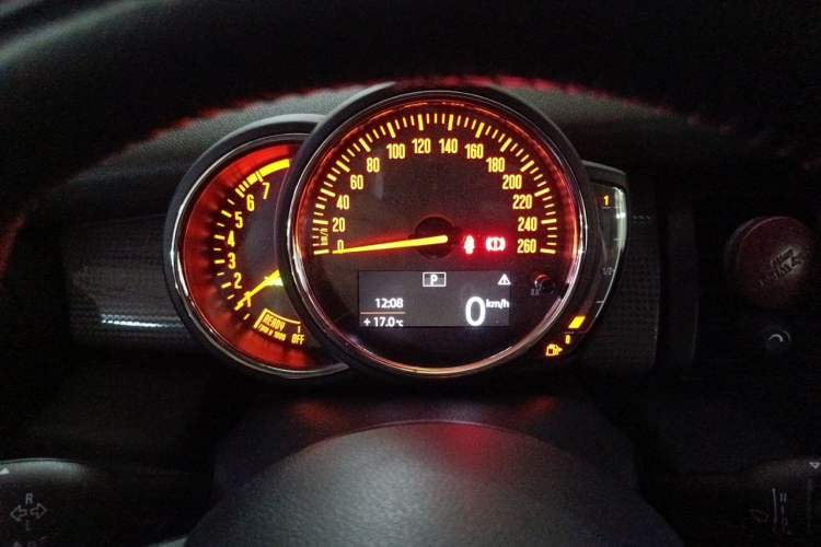 Used MINI 2016 1.5T COOPER Avant-Garde Instrument Cluster