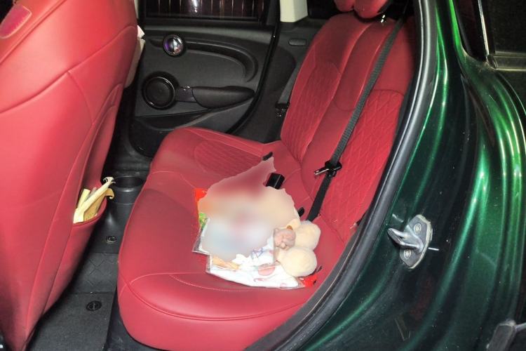 Used MINI 2016 1.5T COOPER Five-Door Edition Left Rear Seat