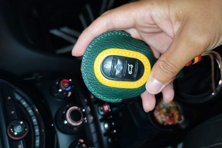 Used MINI 2016 1.5T COOPER Vehicle Key