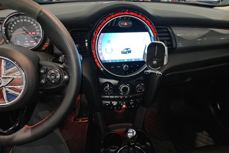 Used MINI 2016 1.5T COOPER Center Console