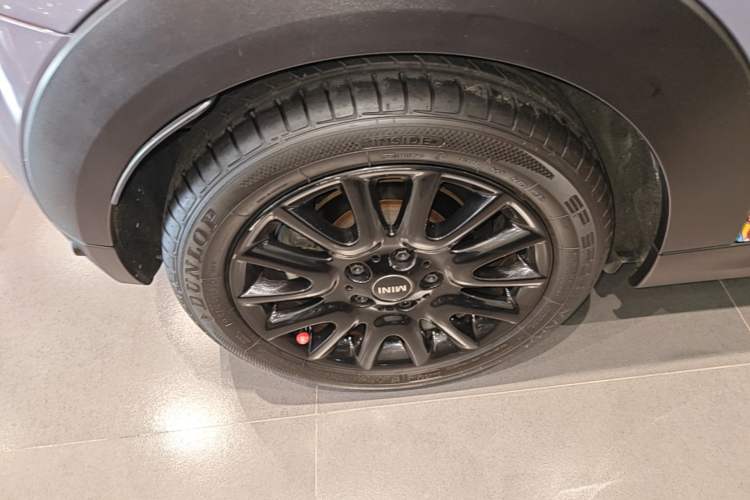 Used MINI 2016 1.5T COOPER Exterior 5
