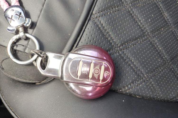 Used MINI 2016 2.0T COOPER S Five-Door Edition Interior 1