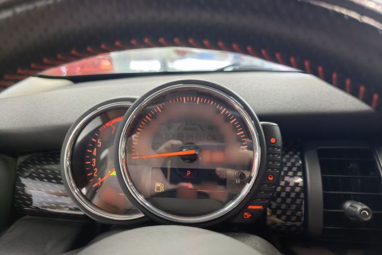 Used MINI 2016 2.0T COOPER S Five-Door Edition Interior 6