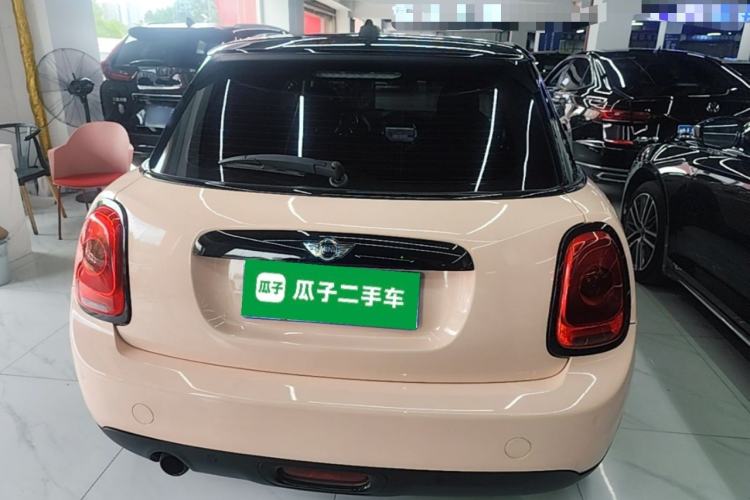 Used MINI 2016 1.2T ONE Pioneer Edition Five-Door Version Rear
