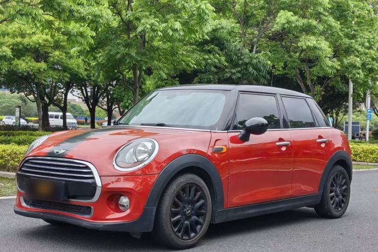 Used MINI 2016 1.5T COOPER Five-Door Edition Guazi used car, China used car export, Used car for sale, Used cars, Cheapest cars for sale
