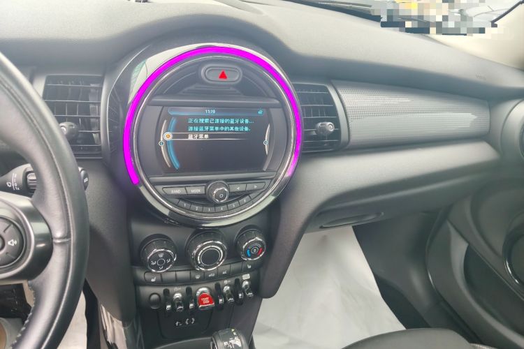 Used MINI 2016 1.5T COOPER Five-Door Edition Audio And AC Panel