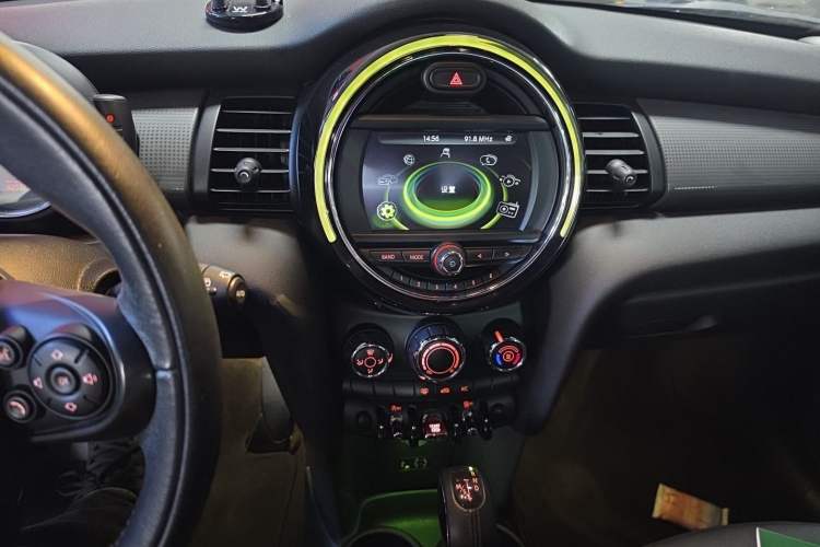 Used MINI 2016 1.5T COOPER Audio And AC Panel