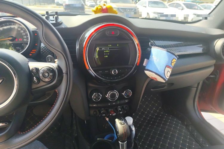 Used MINI 2016 2.0T COOPER S Five-Door Edition Audio And AC Panel
