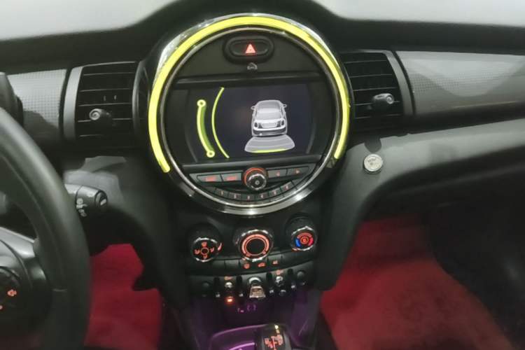 Used MINI 2016 1.5T COOPER Audio And AC Panel
