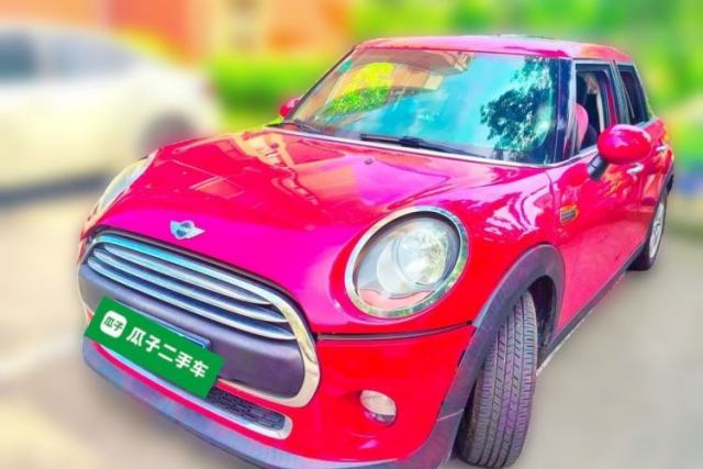 Ojetý MINI 2016 1.2T ONE Five-Door Edition