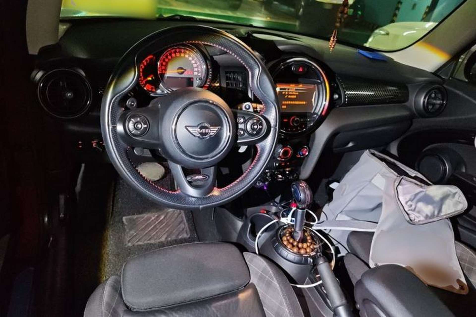 Used MINI 2016 2.0T COOPER S Center Console