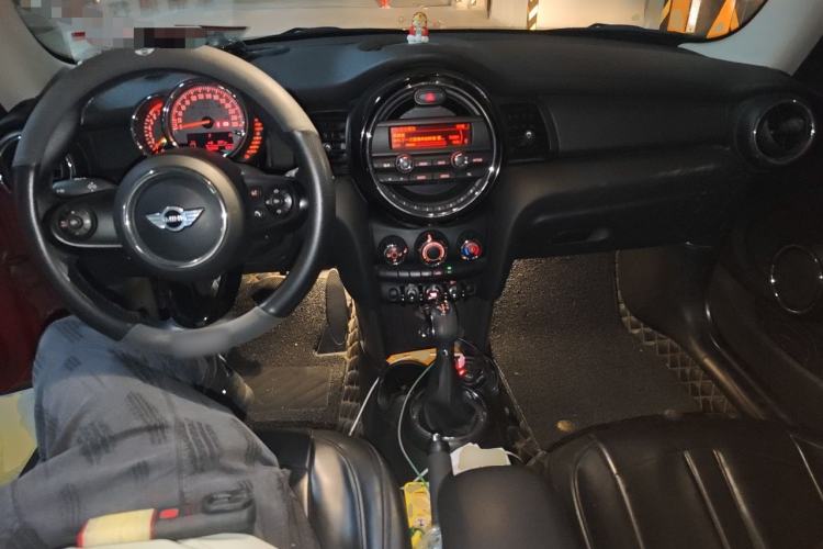 Used MINI 2016 1.2T ONE Pioneer Edition Center Console