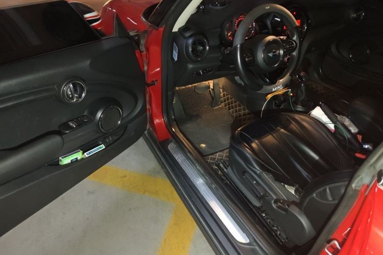 Used MINI 2016 1.2T ONE Pioneer Edition Driver Seat