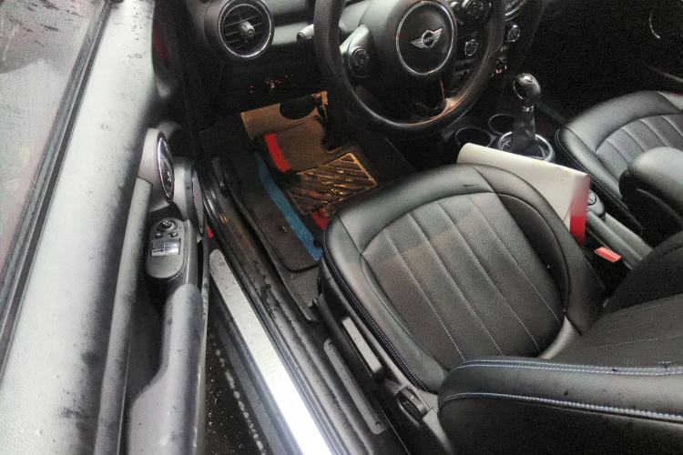 Used MINI 2016 1.2T ONE Pioneer Edition Driver Seat