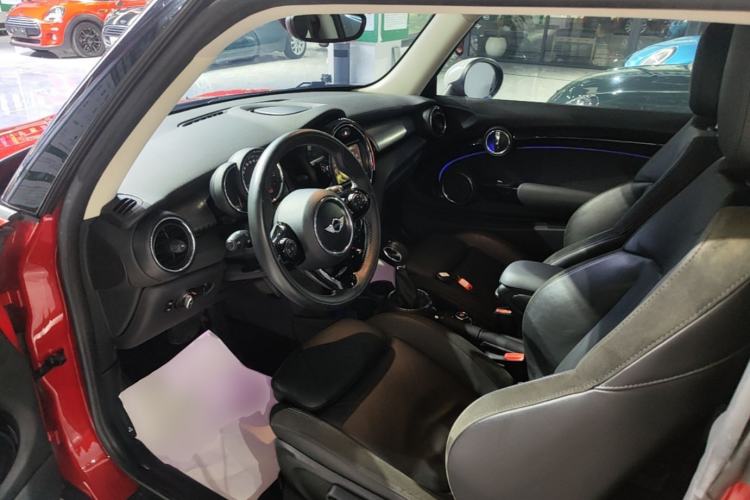 Used MINI 2016 1.5T COOPER Performance Edition Driver Seat