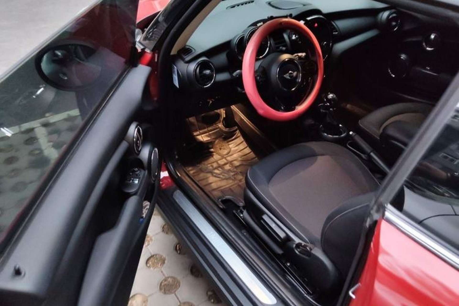 Used MINI 2016 1.2T ONE Pioneer Edition Driver Seat